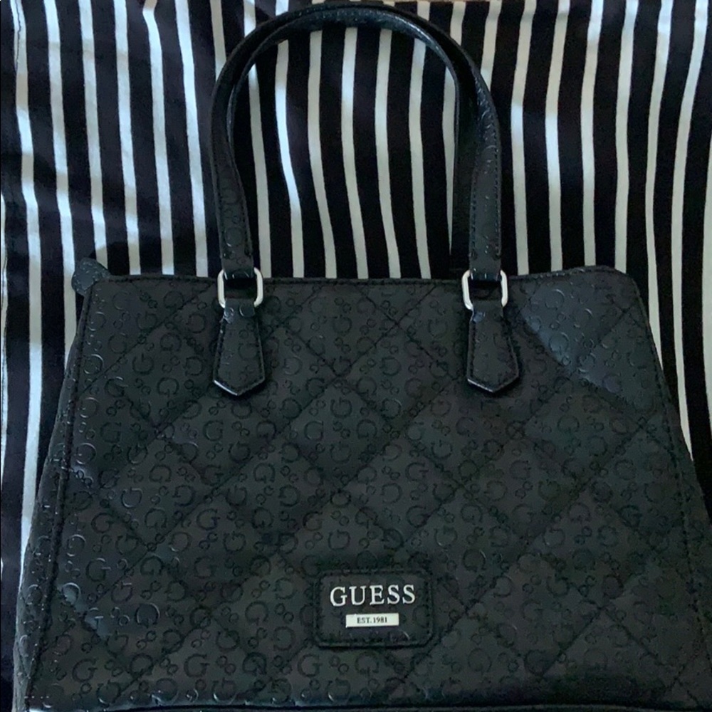 Guess purse